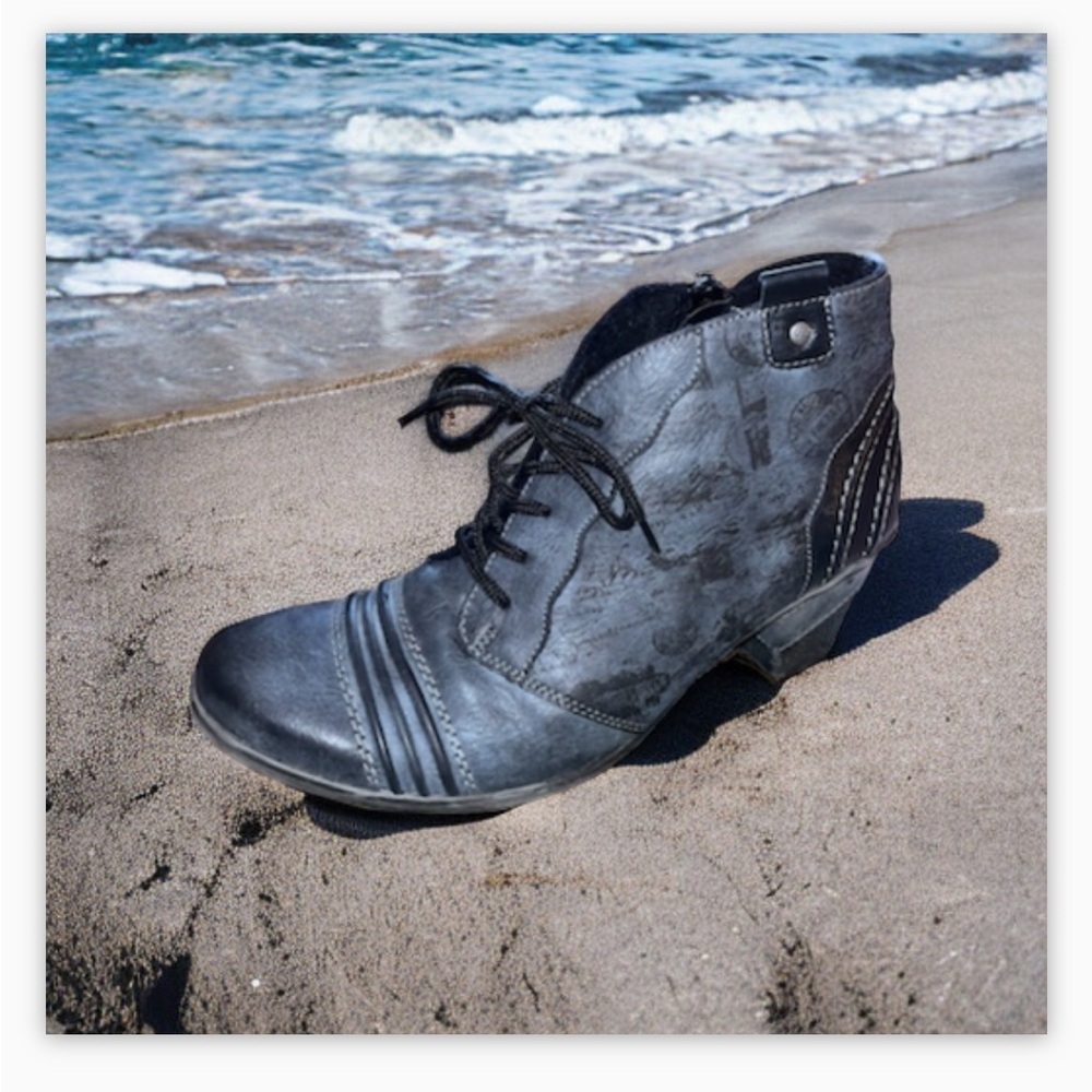 Remonte Cheyenne Distressed Gray Black Leather Lace Up Ankle Boots
Comfort 7.5 - Picture 8 of 15